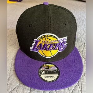 Los Angeles Lakers hat black and purple